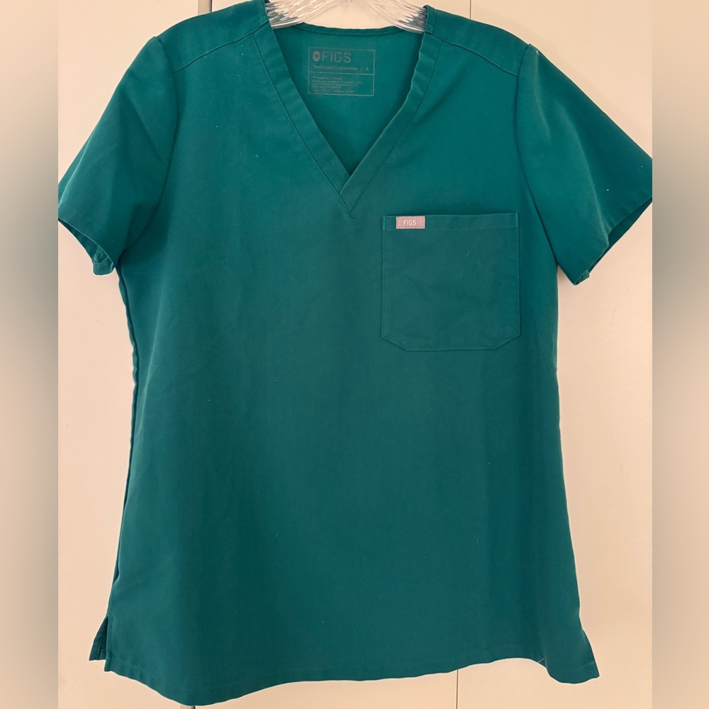 Figs Catarina One Pocket Scrub Top